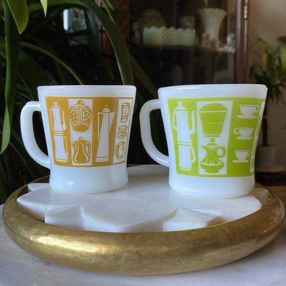 Set of 2 Coffee Time Teapot Milk Glass D Handle Fire King + Federal Glass Mugs - Picture 3 of 12